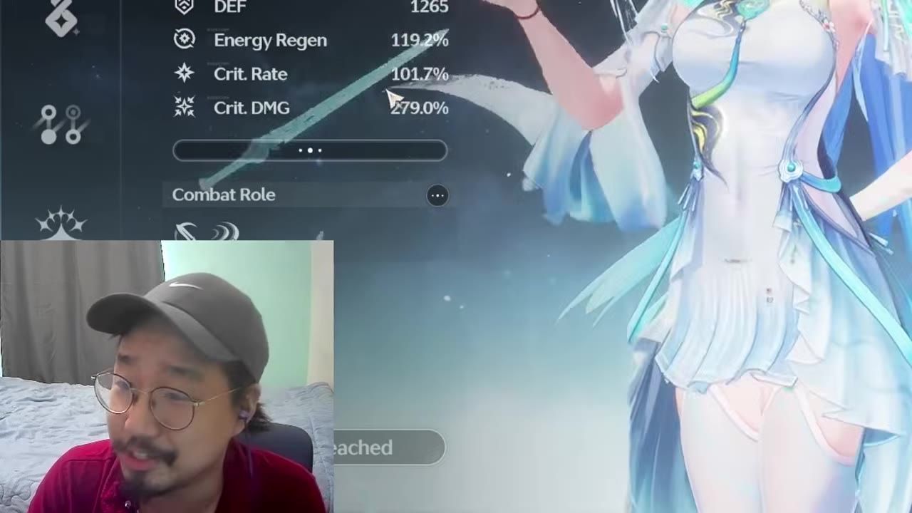 A game character overview screen shows Qingxiao's full body model on the right, stats on the left, and a creator webcam overlay in the lower left corner.